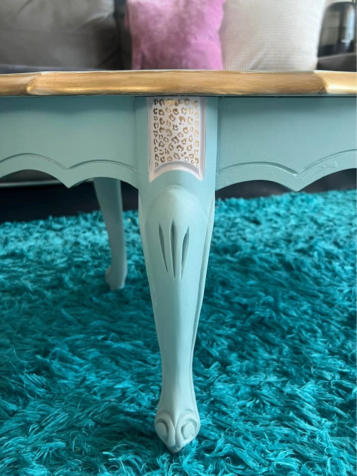 Unique French Provincial Coffee Table - photo 2