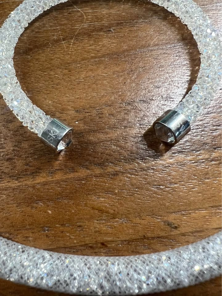 Swarovski Stardust necklace and Swarovski Crystaldust Cuff Brace - photo 2
