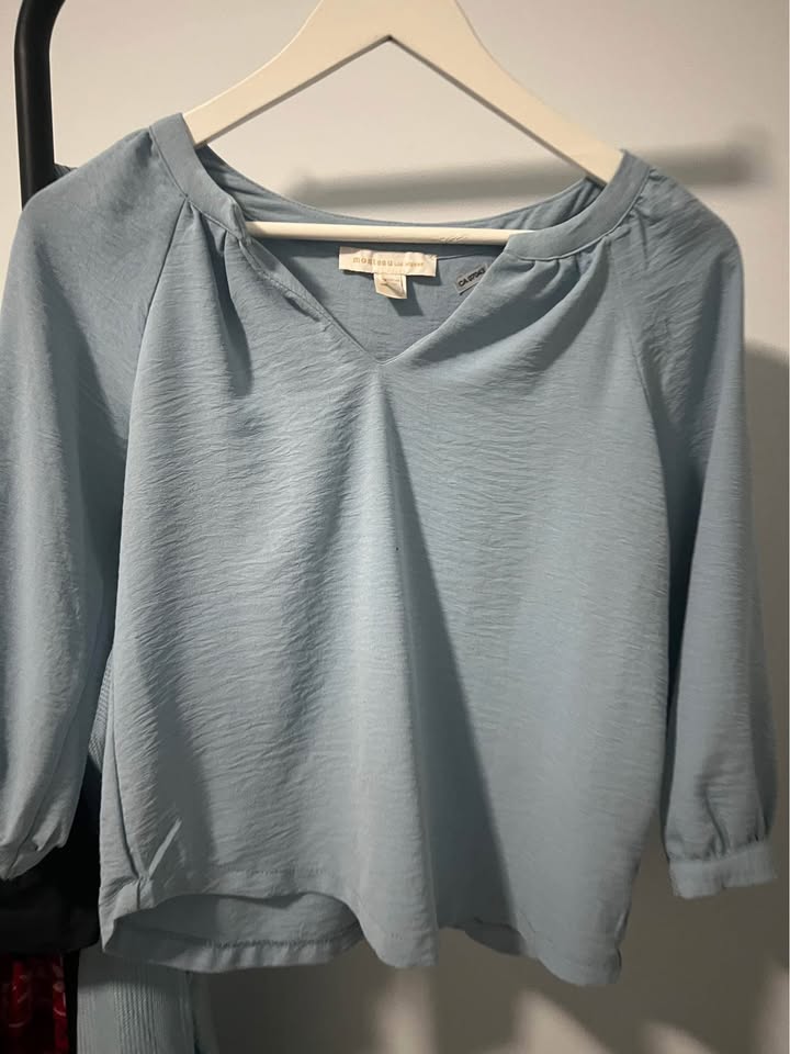 Women’s Blouse - photo 2