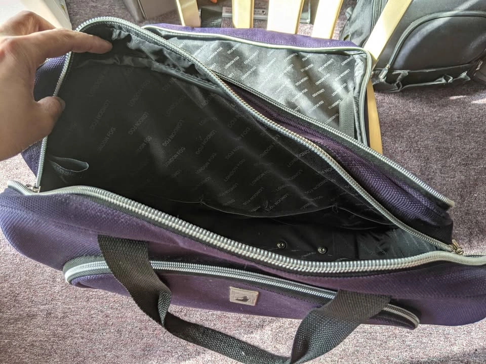 London Fog purple carry-on bag - photo 5