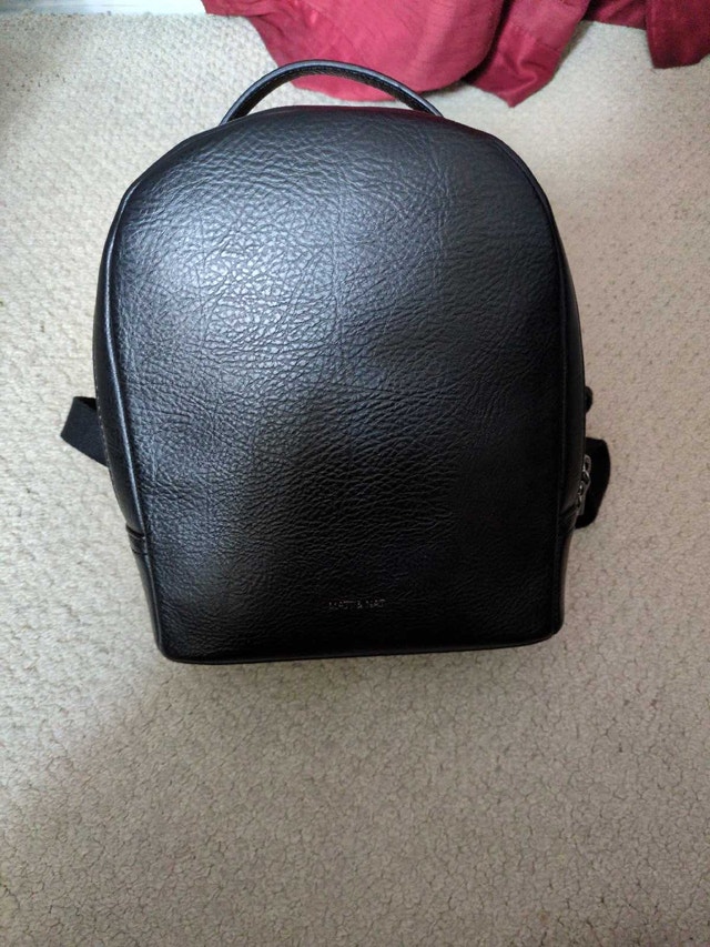 Like New Black Vegan Leather Matt & Nat Backpack