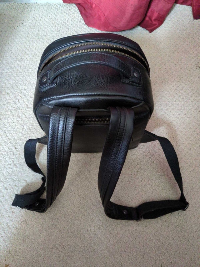 Like New Black Vegan Leather Matt & Nat Backpack - photo 3
