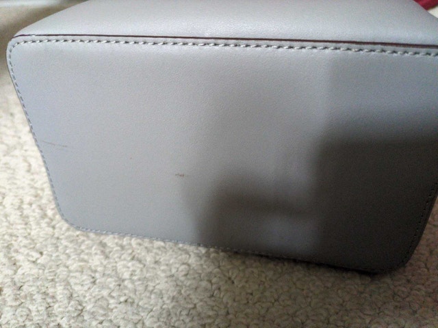 Like New Grey Ralph Lauren Grey Bucket Bag - photo 4