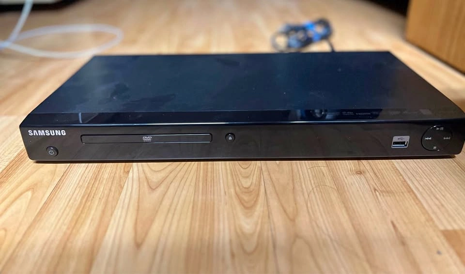 Samsung 1080p Upconverting DVD Player (HDMI Output)