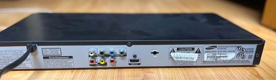 Samsung 1080p Upconverting DVD Player (HDMI Output) - photo 2
