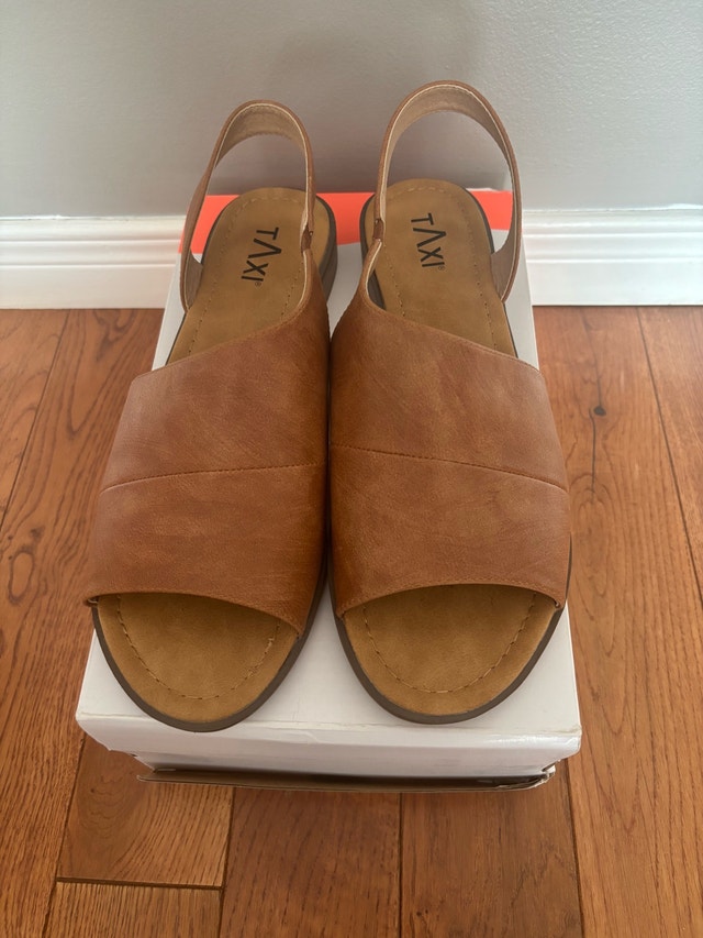 Women’s Taxi Sandals - Size 10 - Brown