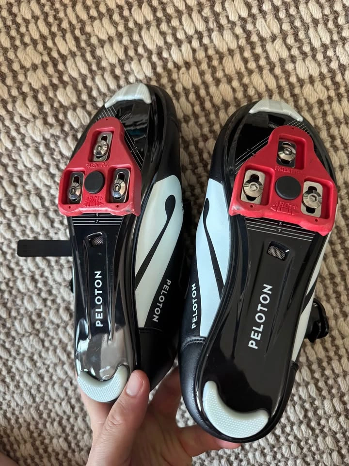 Peloton Cycling Shoes size 36 - photo 2