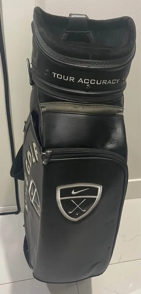 Nike Staff Tour Accuracy Golf Bag image indicator(3)