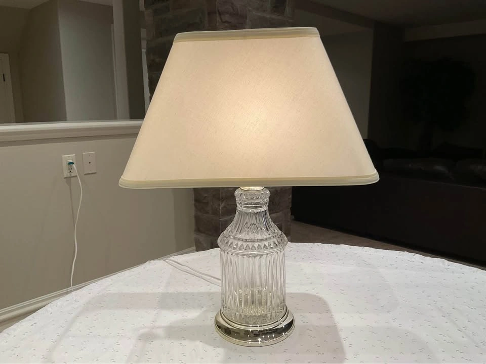 Table Lamp Vintage Evokes Ralph Lauren Home Decor - photo 2