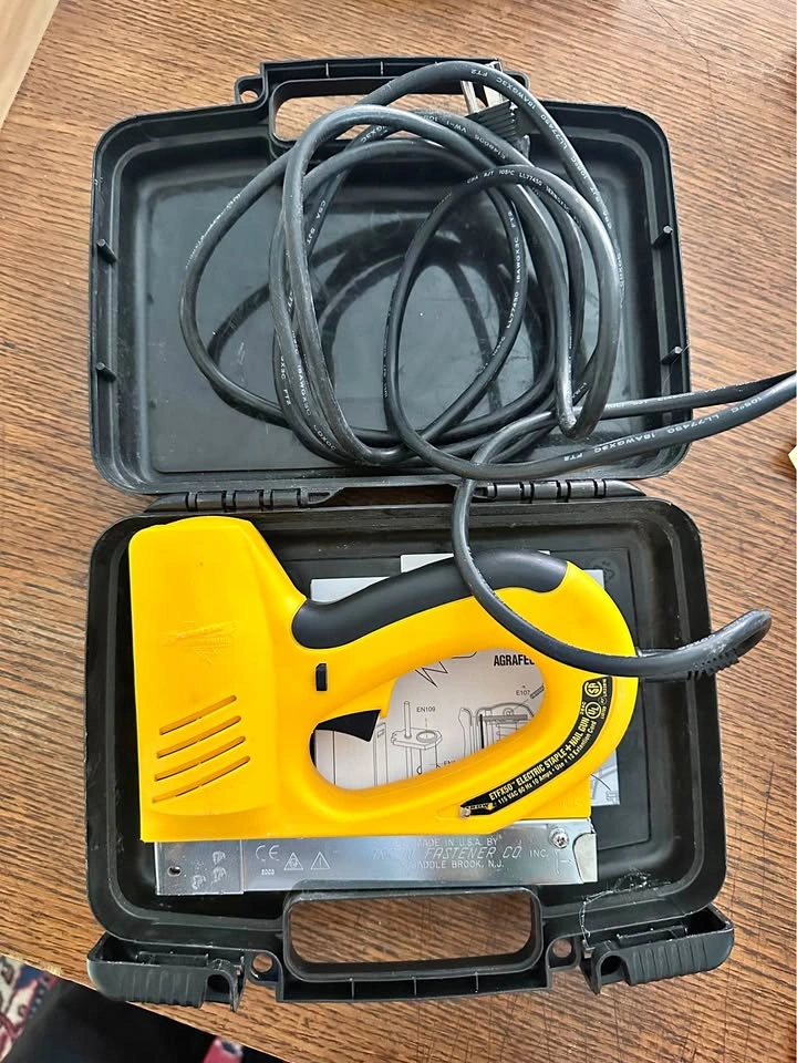 Electric Staple/nail gun