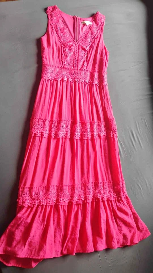 #164 Cleo Petites Fuchsia Crochet Lace Woven Maxi Dress size XS