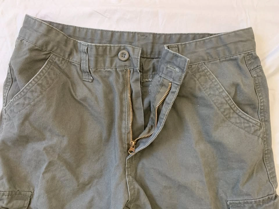 Men's Like New Cargo Utility Casual Shorts - Size 34 - photo 5