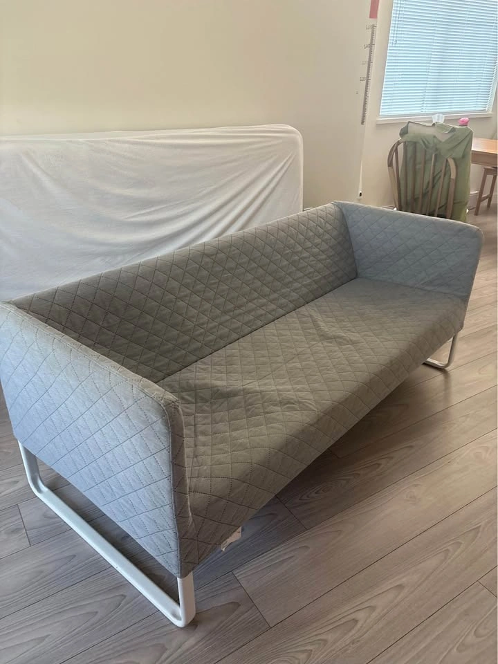 Ikea Sofa - KNOPPARP