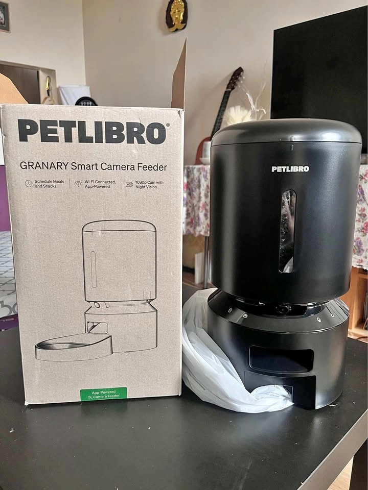 Petlibro Granary 5L Smart Feeder (Black) Brand new