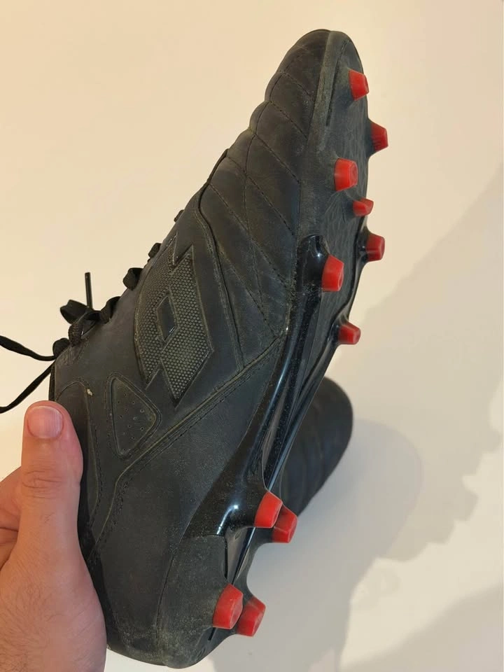 Lotto Soccer Cleats (worn once, can’t return) - photo 2