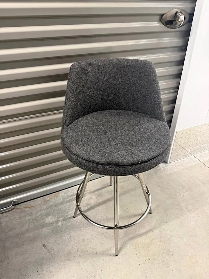Grey Fabric Swivel Bar Stool with Chrome Base