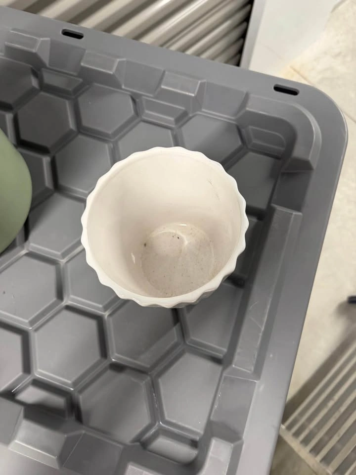 Set of 2 Ceramic Planters - photo 3