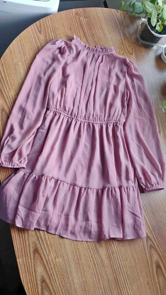 Streetwear Society Dusty Pink Tiered Mini Dress size Small