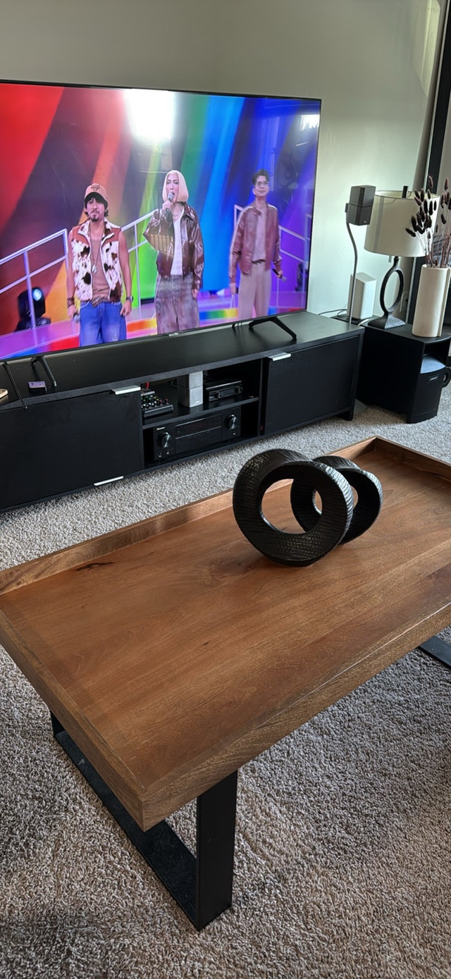 Coffee table