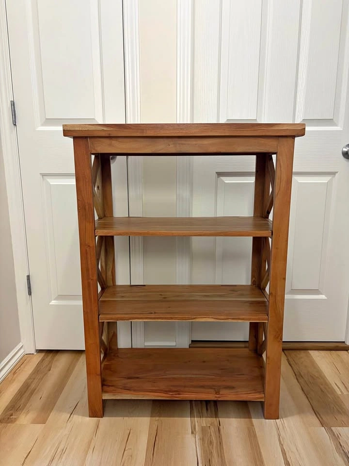 Solid wood bookshelf