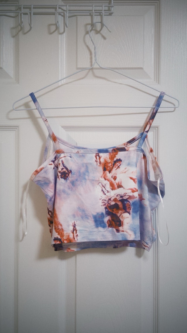 Y2K Renaissance Angel Print Cami Crop Top - photo 2