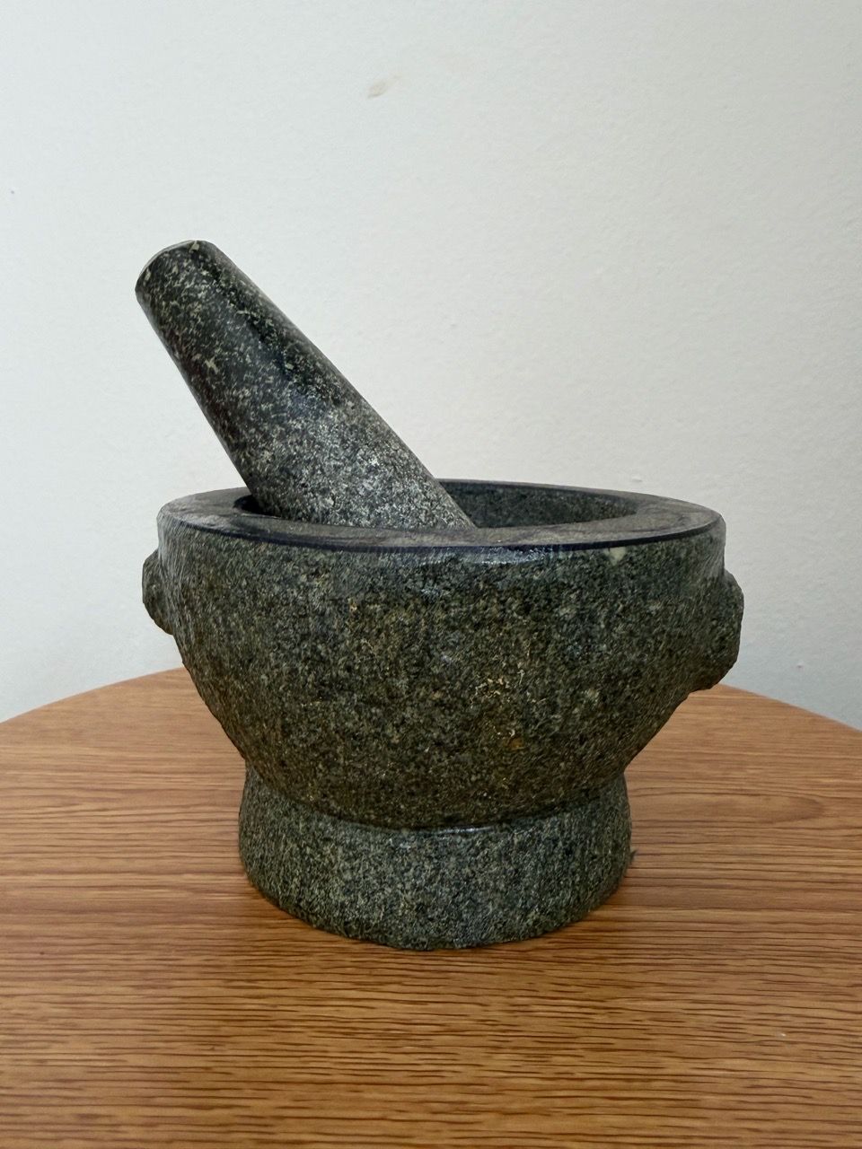 Heavy Natural Granite Mortar and Pestle Set with Etched Rim