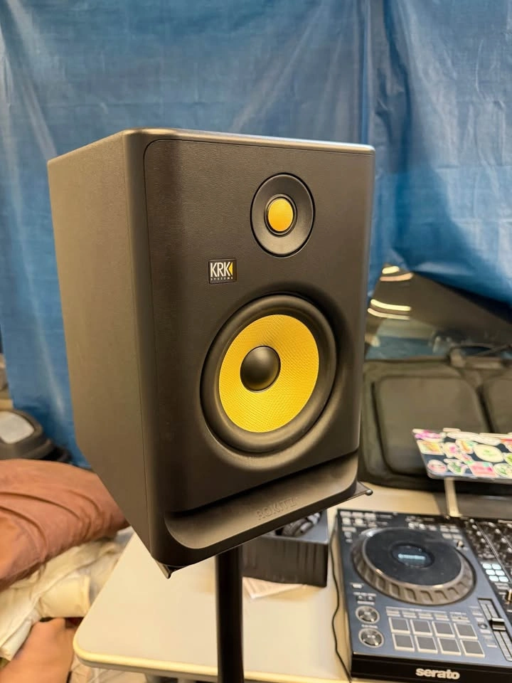 Pioneer DJ DDJ-FLX10 Setup + KRK Rokit 7s + Accessories - photo 2