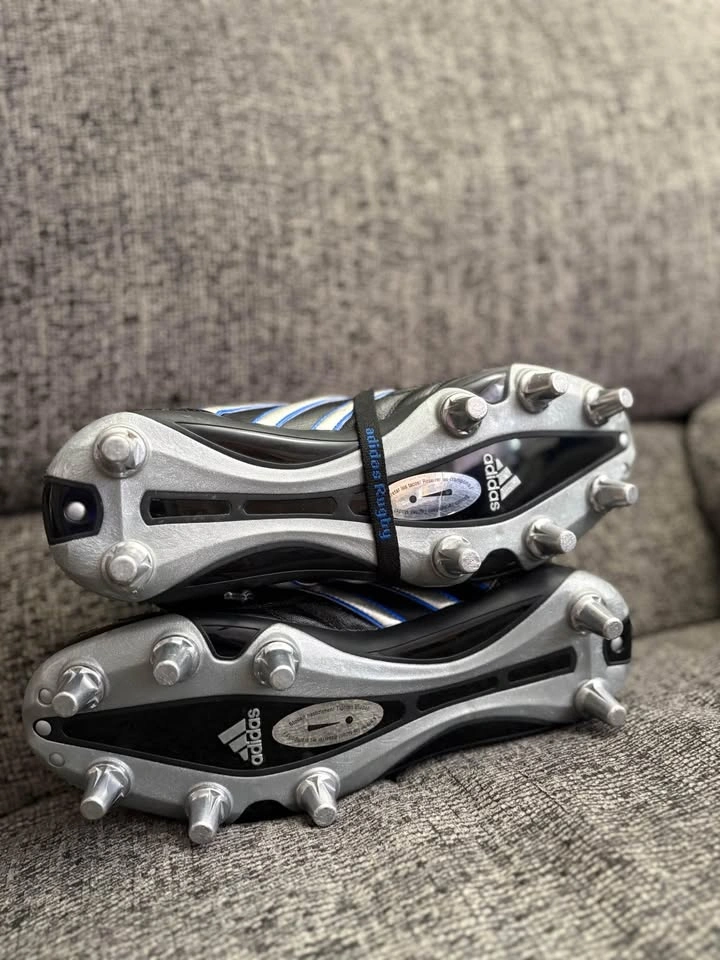 Rugby metal cleats - photo 3