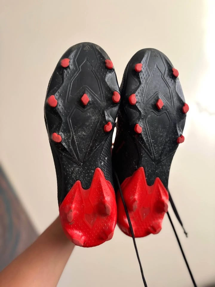 Adidas soccer cleats - photo 2