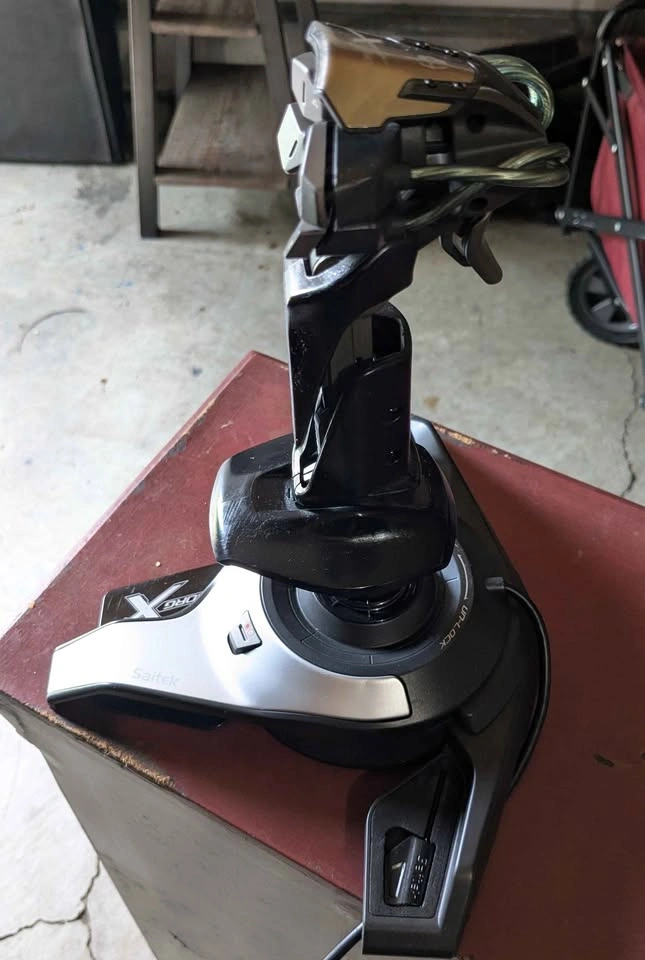 Saitek Cyborg EVO Ergonomic Adjustable USB Wired Joystick - photo 3