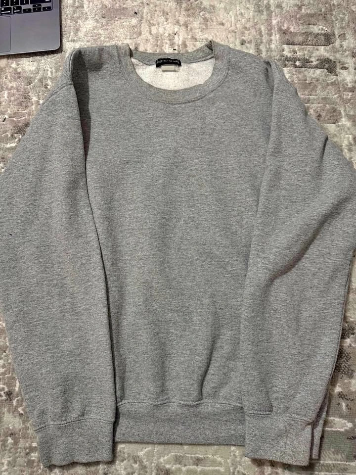 grey sweater