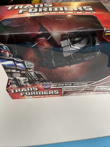 Transformer Universe Nemesis Prime SDCC voyager class Hasbro - photo 5
