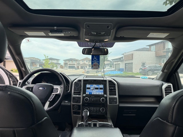 2016 F150 Lariat - photo 3