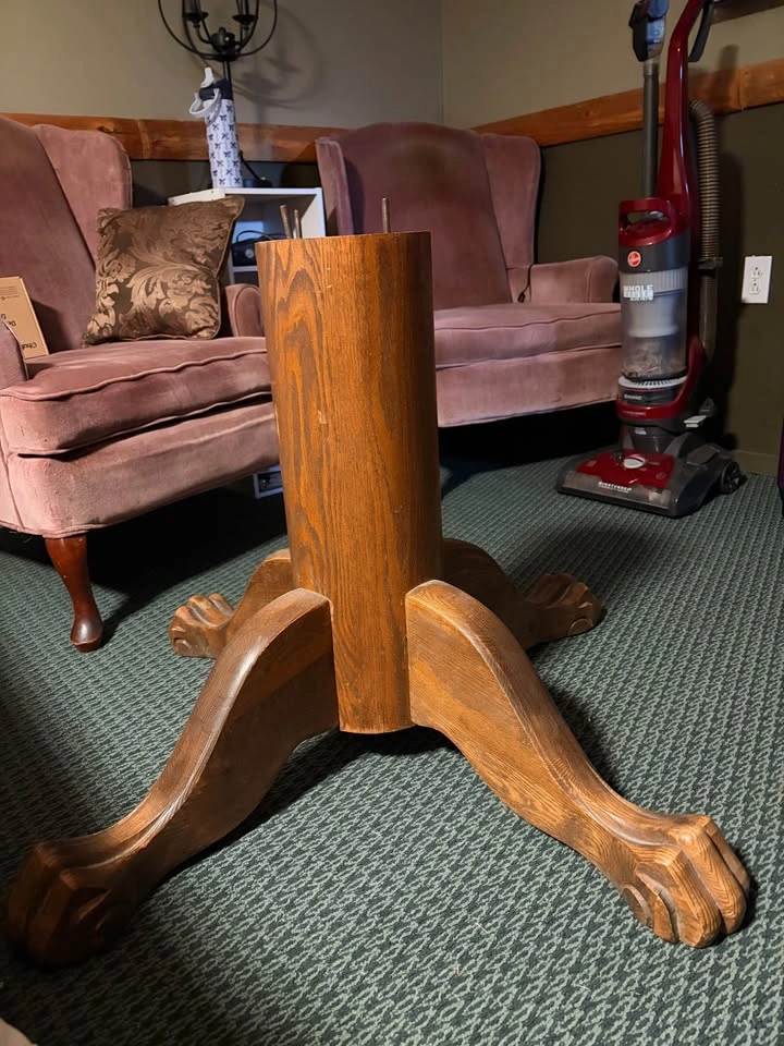 Solid Oak Dining Table and 5 chairs - photo 5