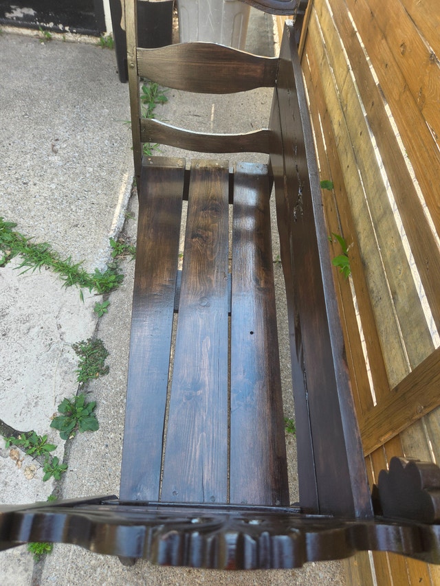 Wooden bench made from antique chairs - photo 4