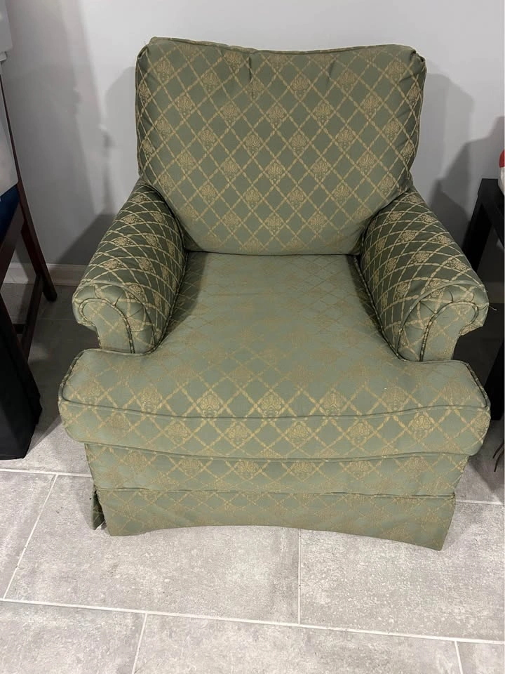 Vintage Drexel Heritage Club Chairs - Pair (Excellent Condition) - photo 2