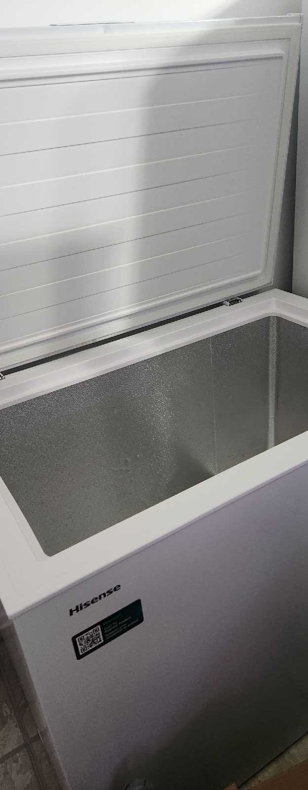 Hisense Freezer - photo 5