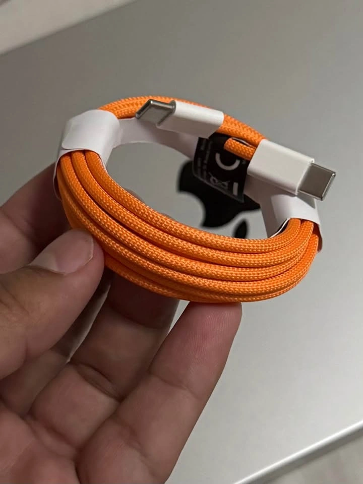 USB C to C Cable 2m/6.6ft Fast Charger for iPhone/Samsung New - photo 3