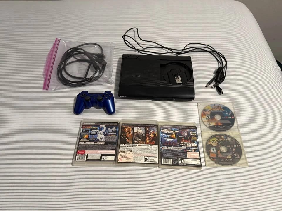 Sony PlayStation 3 PS3 console with controller and games - photo 2