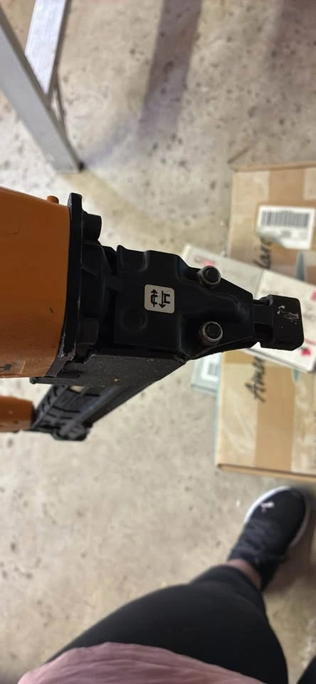Bostitch 650S5-1 Pneumatic Construction Stapler - Heavy Duty - photo 5