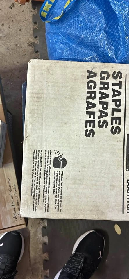 Brand New Box Bostitch 16S4-50GA 16-Gauge Staples