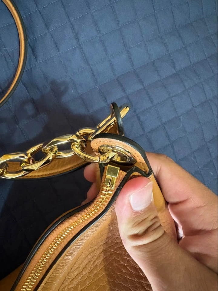 Valentino Garavani VLogo Signature Hobo Bag - photo 3
