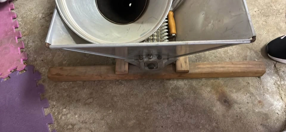 Vintage Manual Grape / Fruit Crusher - Winemaking - photo 3