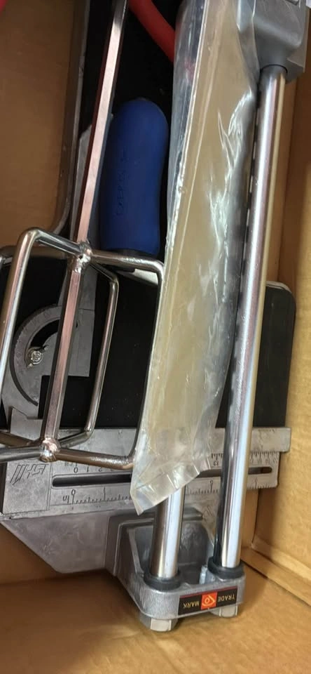 Vintage Ishii 24" Tile Cutter - photo 3