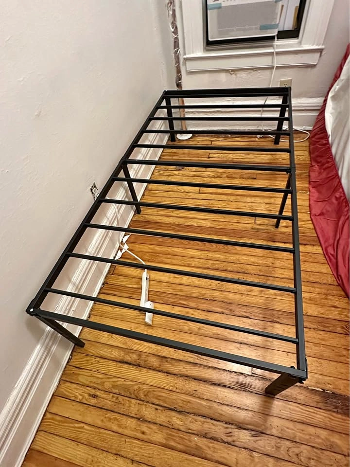 Twin Platform Bed Frame! Pickup @ Park Slope