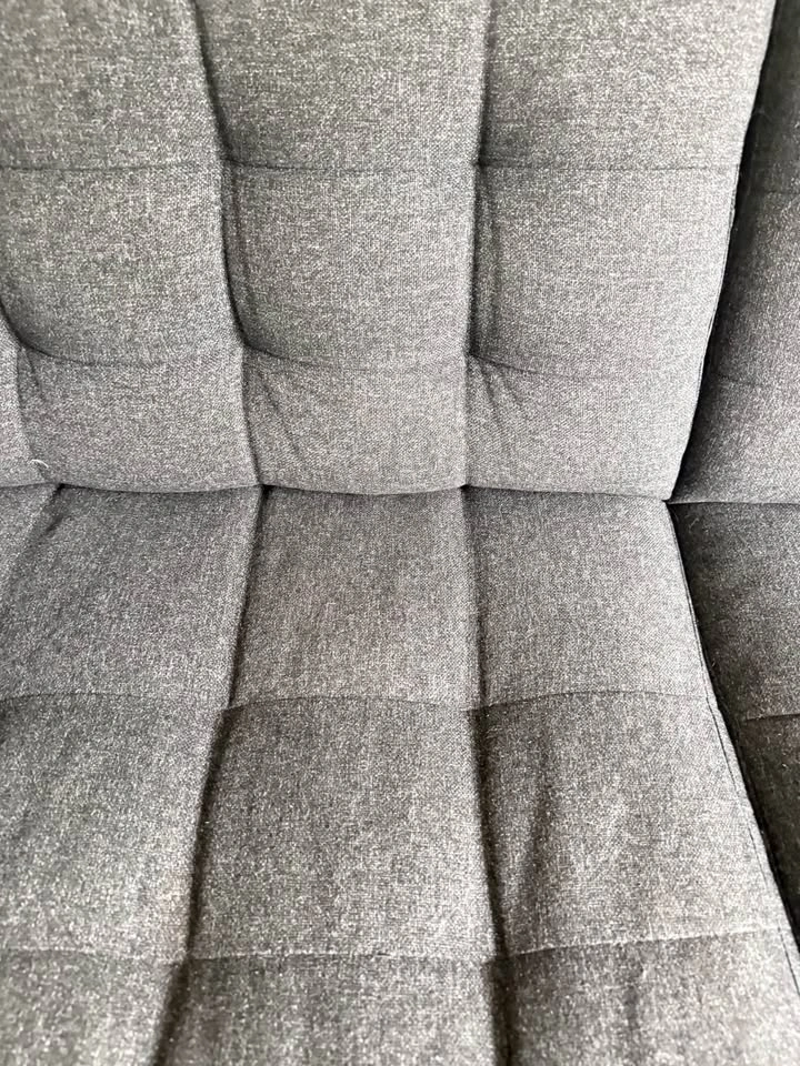 Sectional couch - photo 2