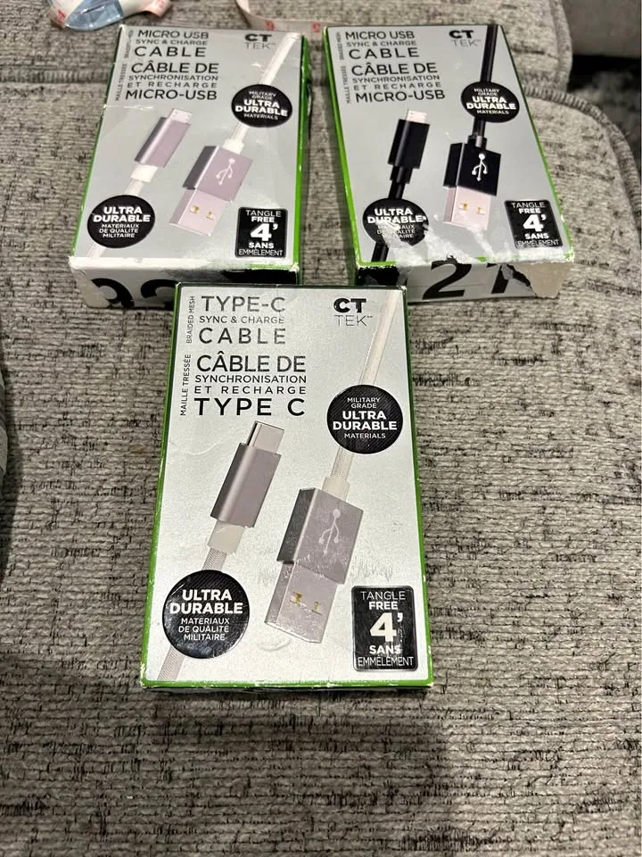 3 Micro USB SYNC & CHARGE thumbnail