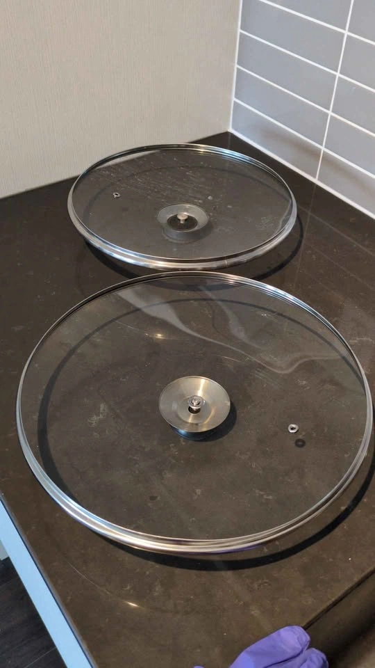 Glass pot/pan lids with plastic handle - photo 2