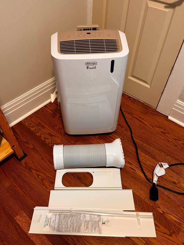 De'Longhi Portable Air Conditioner 3-in-1 Powerful cooler