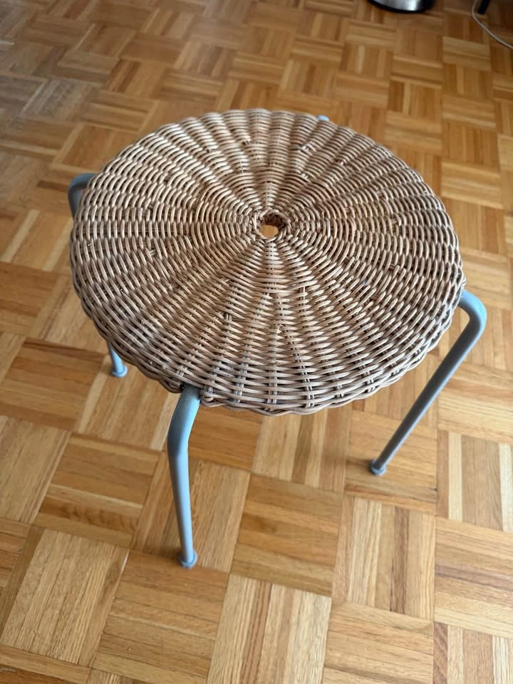 Vintage IKEA VIKTIGT 14” Rattan Stool – Ingegerd Råman (2016) - photo 4
